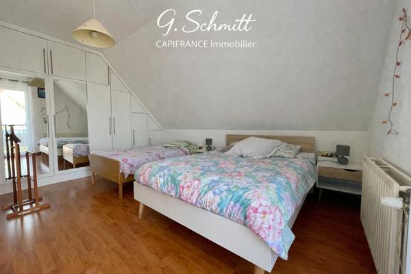 Maison 5 pièces – 120 m² – Jardin, terrasse et double garage – Quartier calme à COLMAR à vendre