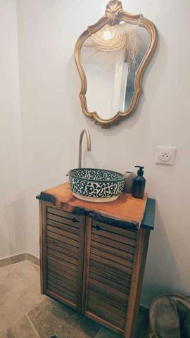 Maison de village 4 chambres, terrasse, rénovée avec goût!