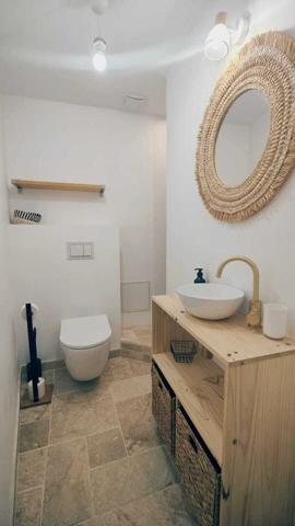 Maison de village 4 chambres, terrasse, rénovée avec goût!