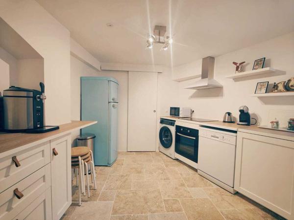 Maison de village 4 chambres, terrasse, rénovée avec goût!