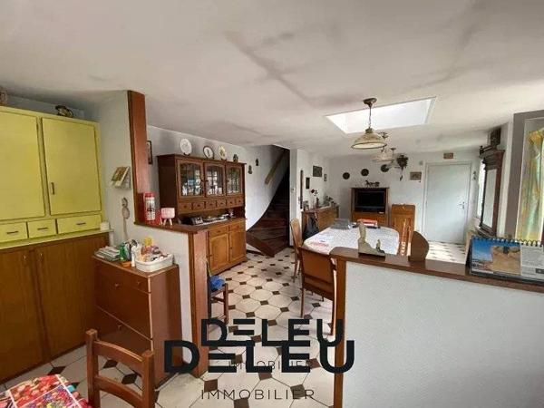 Vente immobilière : Immeuble à Wasquehal   182 m² 332 000 €- Deleu Immobilier Wasquehal.