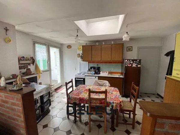 Vente immobilière : Immeuble à Wasquehal   182 m² 332 000 €- Deleu Immobilier Wasquehal.