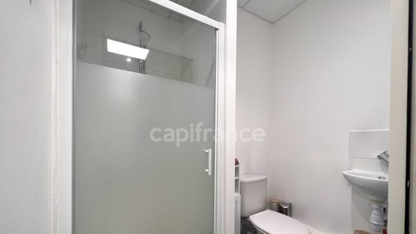 Dpt Gard (30), à louer LE GRAU DU ROI Bureau