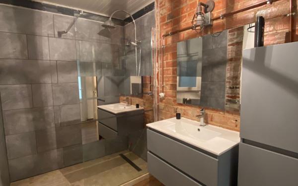 Immeuble à vendre    5 pièces •  Ancerville