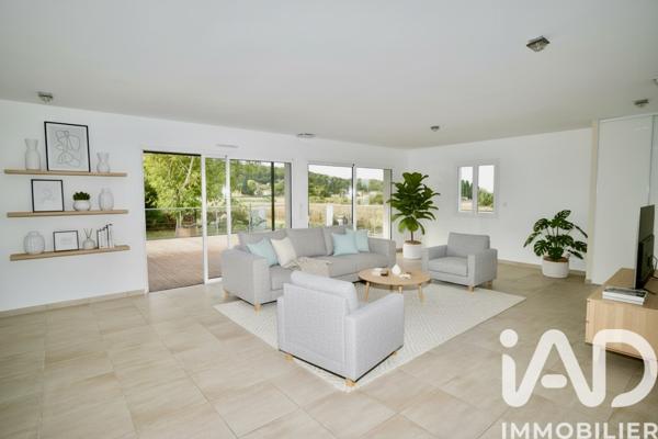 Maison à vendre 5 pièces 150 m² Calvisson