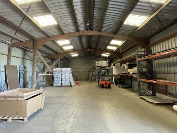 Local d'activites 561 m² à vendre BETTON (réf : 35.7269)