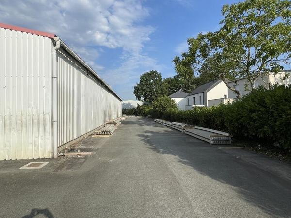 Local d'activites 561 m² à vendre BETTON (réf : 35.7269)