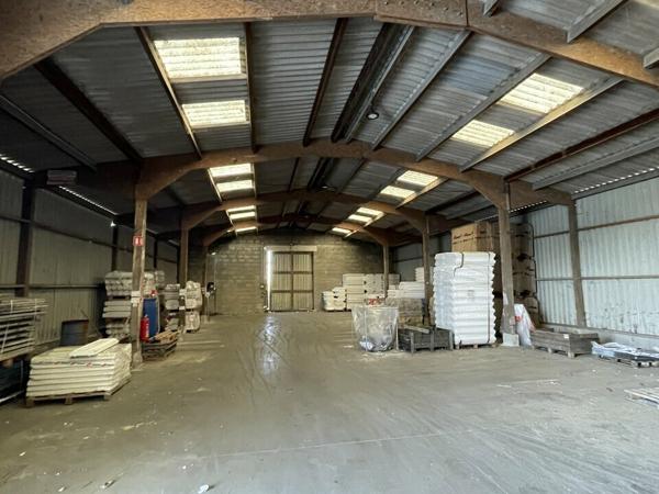 Local d'activites 561 m² à vendre BETTON (réf : 35.7269)