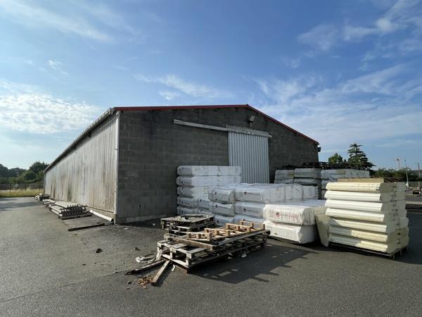 Local d'activites 561 m² à vendre BETTON (réf : 35.7269)