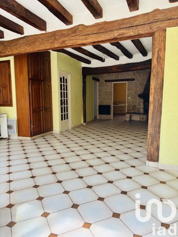House for sale 5 rooms 118 m² Saint-Julien-du-Sault
