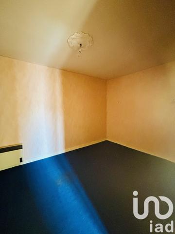 House for sale 5 rooms 118 m² Saint-Julien-du-Sault