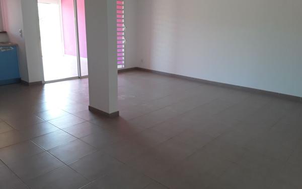 Appartement à vendre    4 pièces • 109,46 m2 Remire-Montjoly