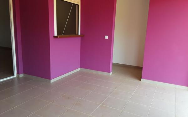 Appartement à vendre    4 pièces • 109,46 m2 Remire-Montjoly