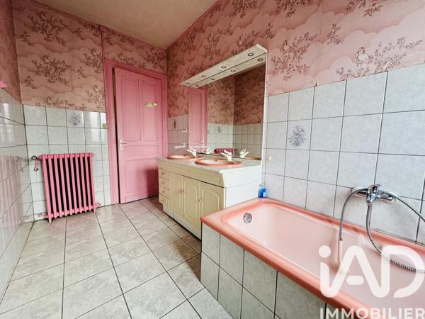 Maison à vendre 7 pièces 153 m² Santes