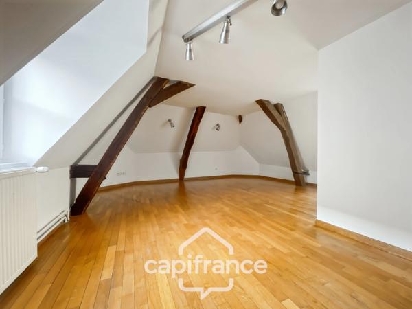 Dijon Hyper centre- rue Cazotte