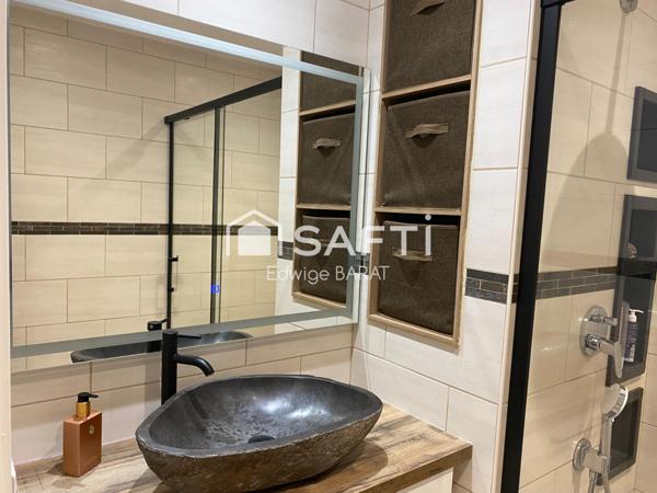 Appartement  de charme entièrement rénové