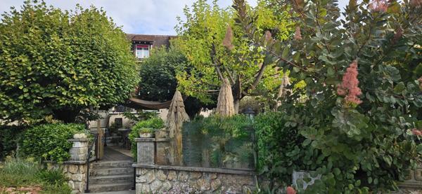 Local commercial restaurant, terrasse, appartement