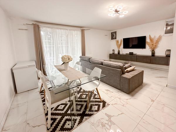 Appartement Poissy 2 pièce(s) 56.85 m2