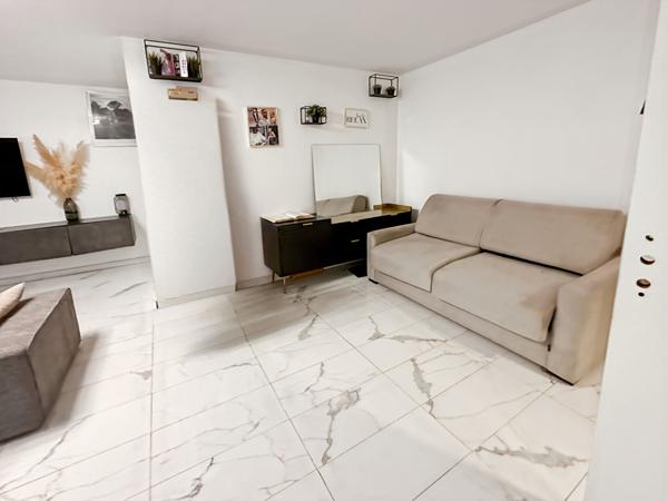 Appartement Poissy 2 pièce(s) 56.85 m2