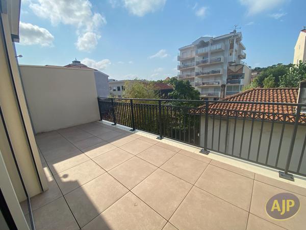 Biens de prestige à vendre Arcachon : 2 110 € - AJP Immobilier Arcachon