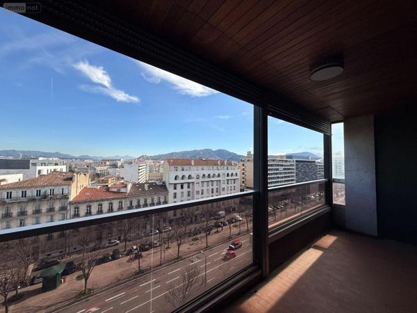 Appartement à rénover à vendre à Marseille 8e Arrondissement dans les Bouches-du-Rhône (13008), ref : 10521/38   
Carré d'Or