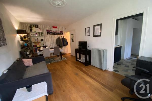 Appartement T1 Bis à vendre  2 pièces - 35,60 m 2   LA ROCHELLE  - 17