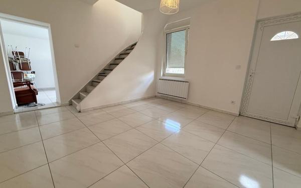 Maison à vendre    4 pièces • 100 m2 Auby