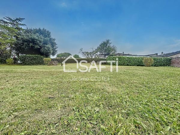 Terrain à bâtir viabilisé d'environ 733 m2