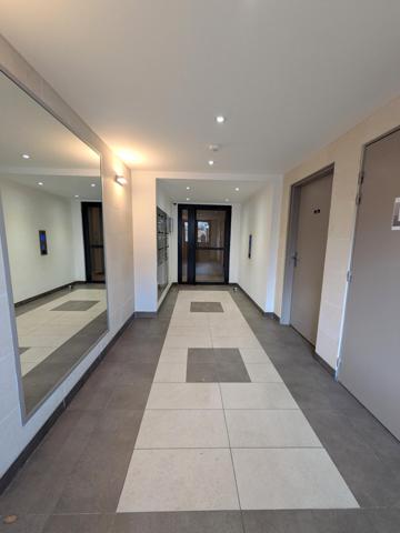 Superbe F4 avec balcon et parking FRANCONVILLE