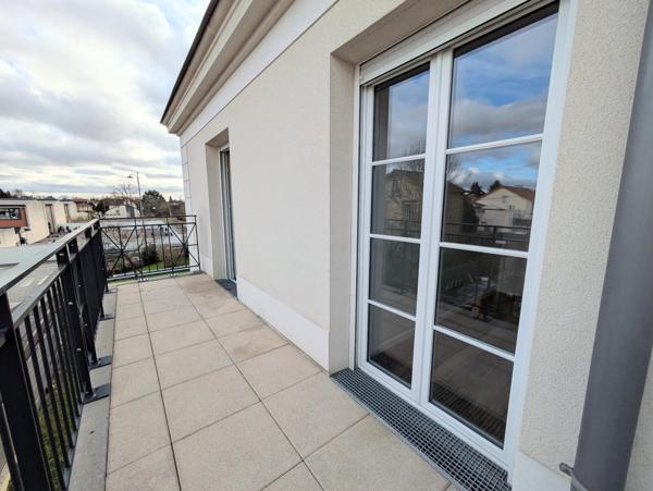 Superbe F4 avec balcon et parking FRANCONVILLE