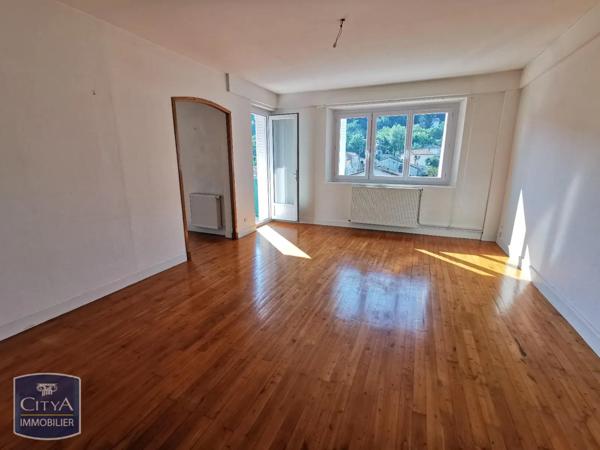 Appartement à louer 3 pièces 89.09m² Angoulême (16000)
