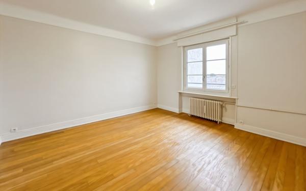 Appartement à louer    2 pièces • 75,83 m2 Orléans