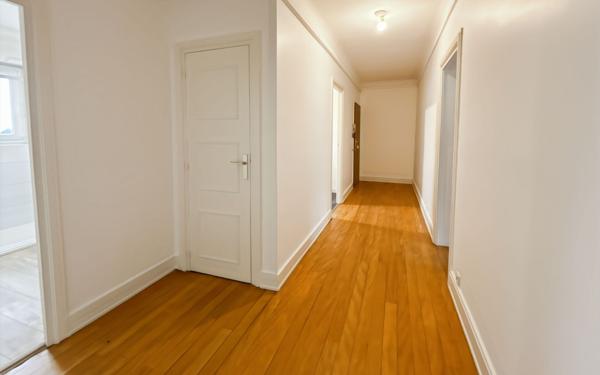 Appartement à louer    2 pièces • 75,83 m2 Orléans