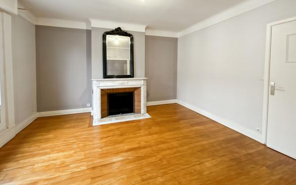 Appartement à louer    2 pièces • 75,83 m2 Orléans