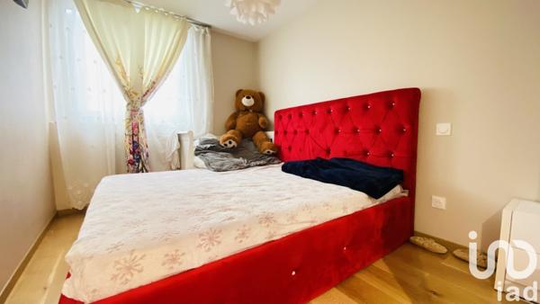 Appartement 3 pièces de 70 m² à Lormont (33310)