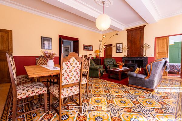 Propriété de charme avec piscine, vue montagne et cachet d’exception