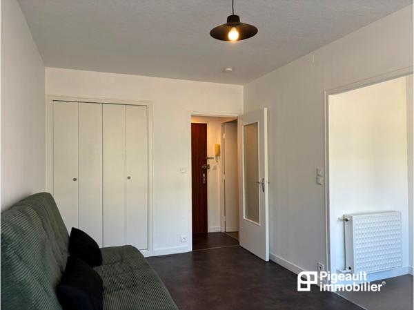 Location Appartement T 1 - Rennes - Beaulieu