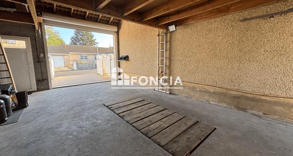 À vendre Maison 4 pièces 110 m² - Parthenay 79200