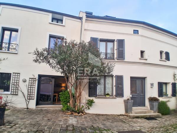 Maison de caractère en plein coeur de Montreuil