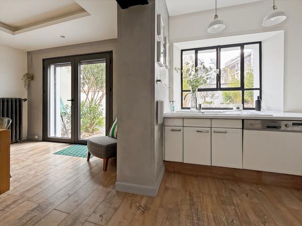 Maison de caractère en plein coeur de Montreuil