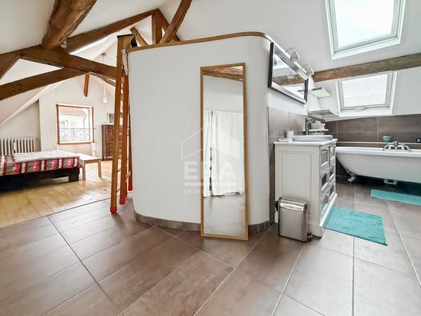 Maison de caractère en plein coeur de Montreuil