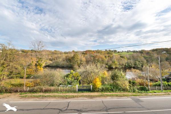 Immeuble à vendre |                                       Isle |                                            582 m²