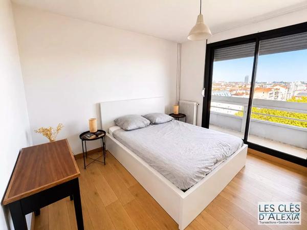 Vente immobilière : Appartement à Lyon 8ème  5 pièces 93.13 m² 460 000 €- LES CLÉS D'ALEXIA.