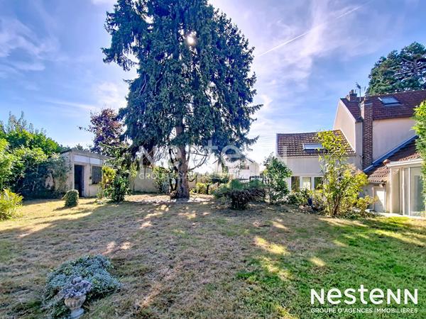 Maison 7 pièces de caractère vieux village de bois d'arcy