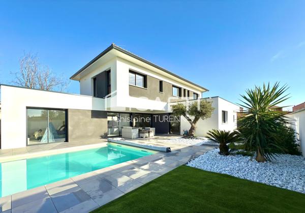 Contemporaine 220m2 avec piscine