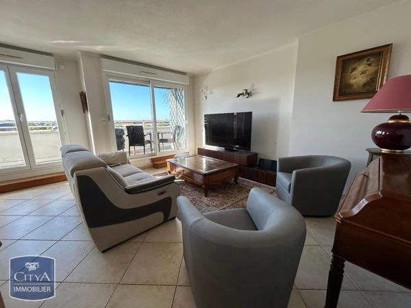 Appartement à louer 4 pièces 103.93m² Olivet (45160)