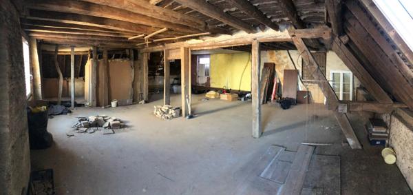 Immeuble centre village GLOS LA FERRIERE