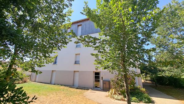 APT  T4 LIBRE TBE SECTEUR CAMPUS CHU