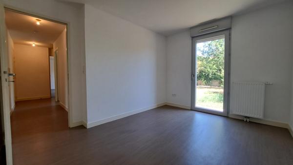 APT  T4 LIBRE TBE SECTEUR CAMPUS CHU