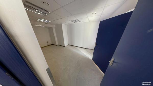 Quincy-sous-Sénart (91480) À louer local commercial de 160 m² Centre commercial Val d'Yerres 2